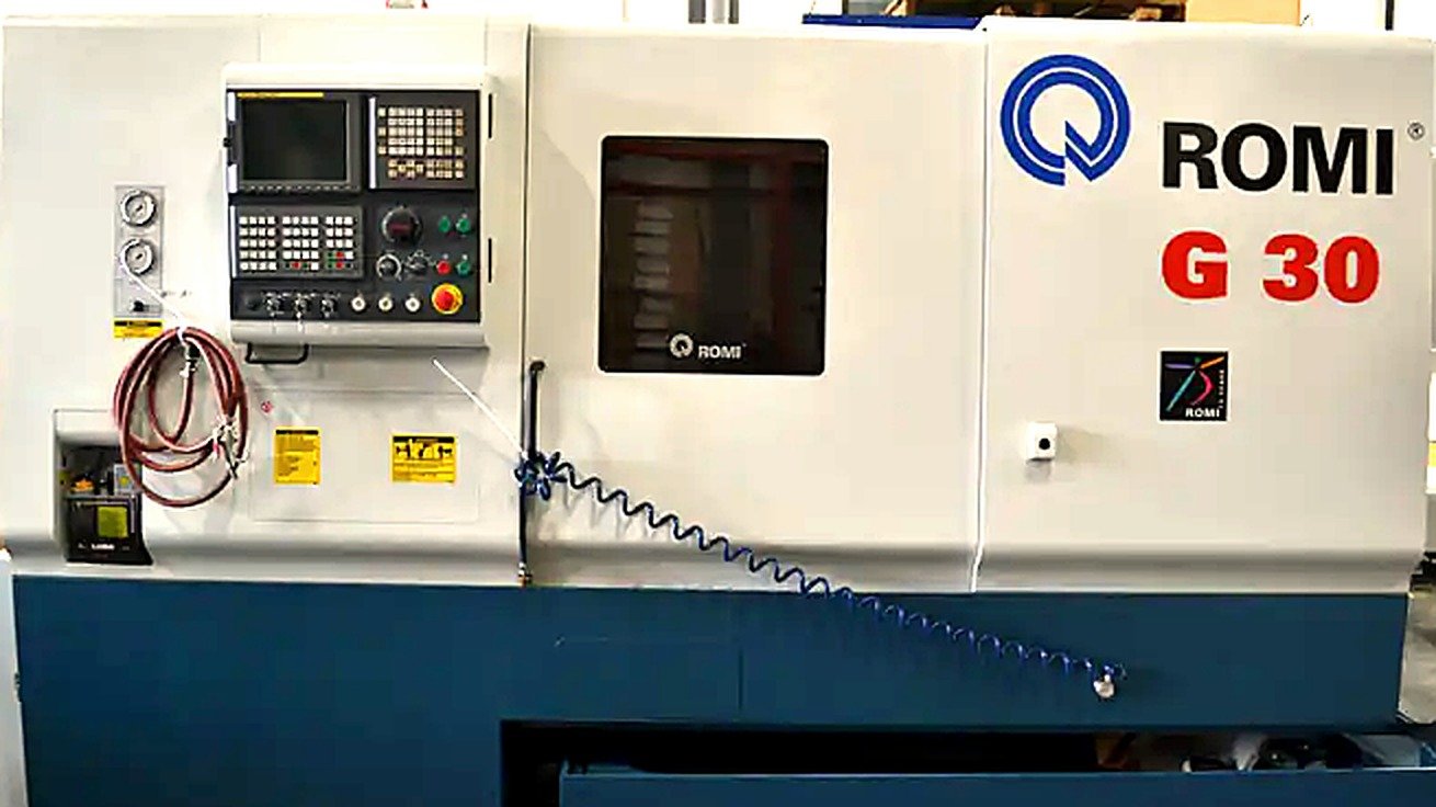 Romi G30 CNC lathe